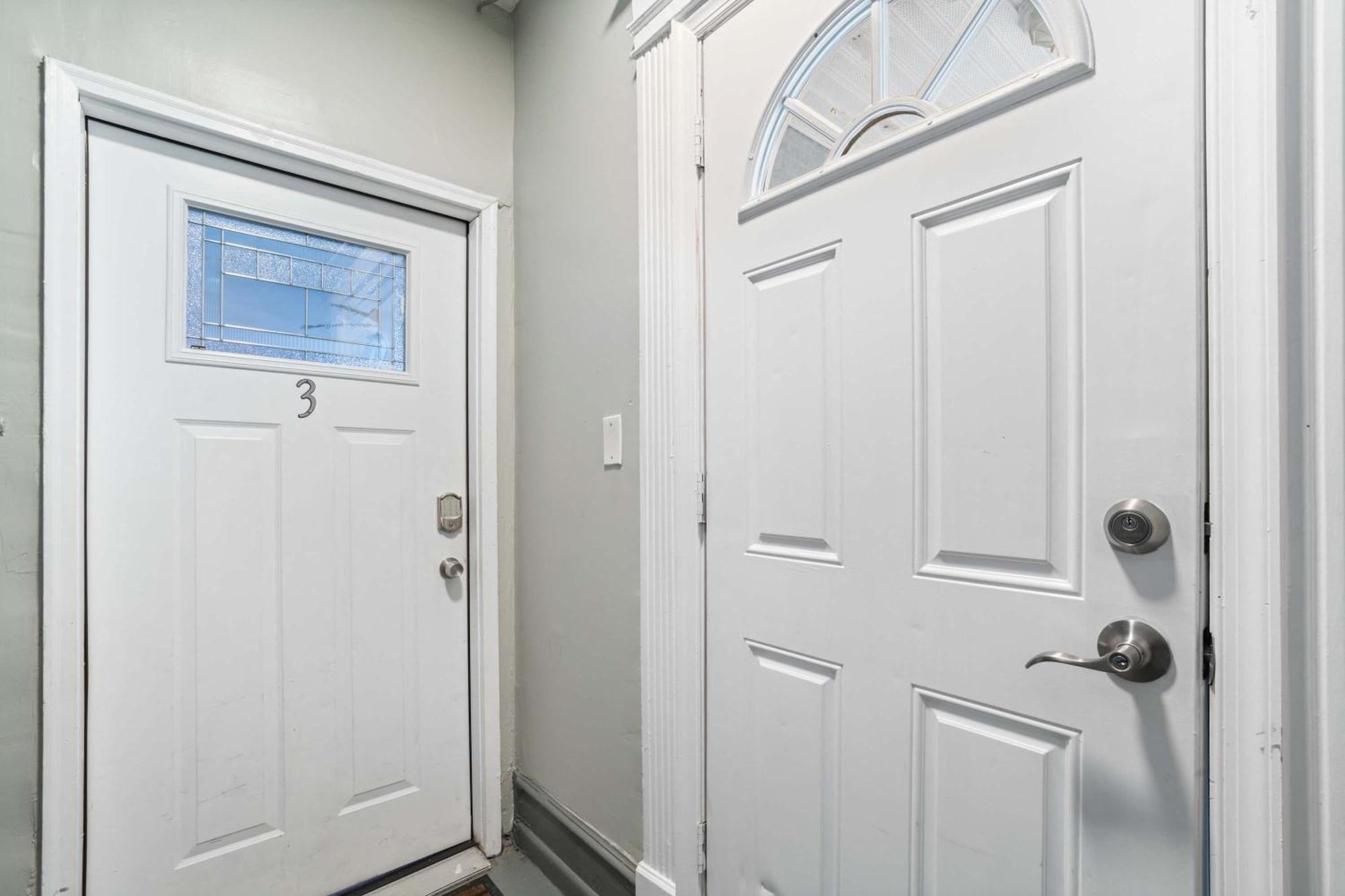 Holiday home Escape To Raleigh Ave 3 Steps From The *
